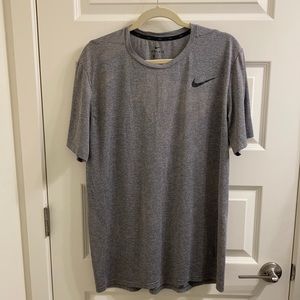 Men’s Nike Dry-Fit grey workout top Size L